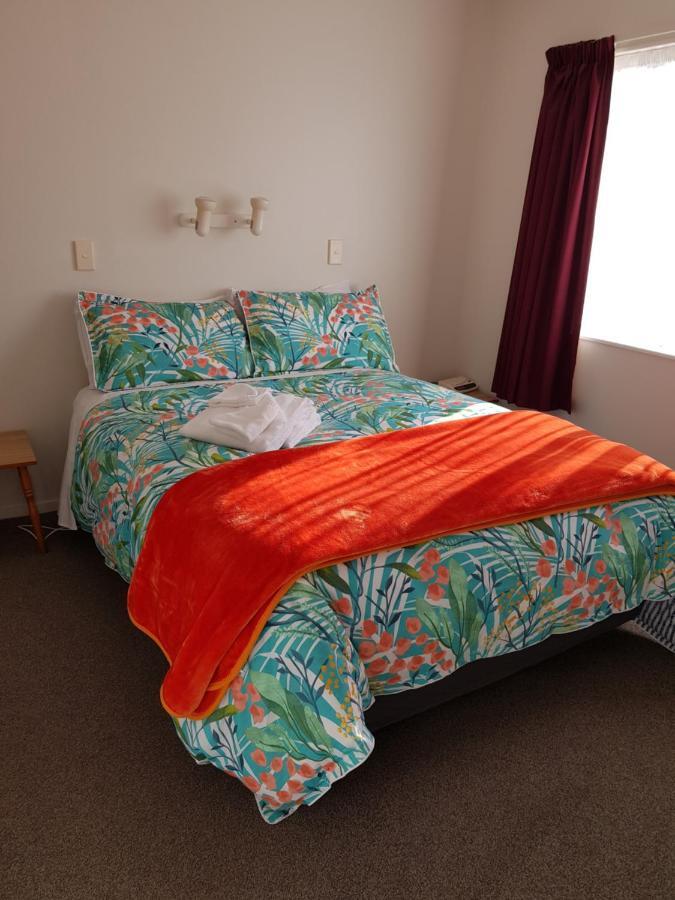 Pioneer Motels Коллингвуд Экстерьер фото